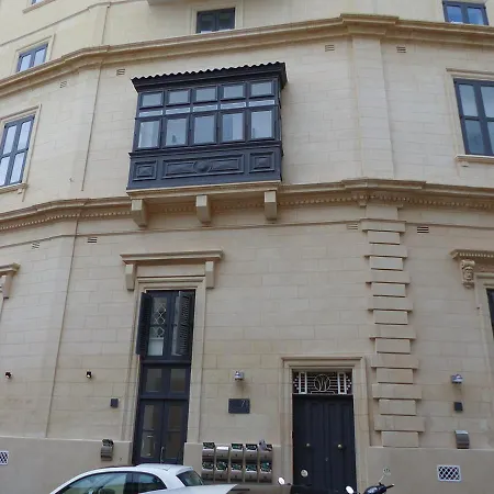 Apartment Luxury & 2 Min Away Saint Julian's