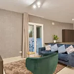 Apartamento Luxury & 2 Min Away
