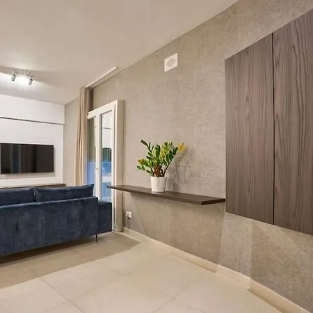 Luxury & 2 Min Away Apartamento *